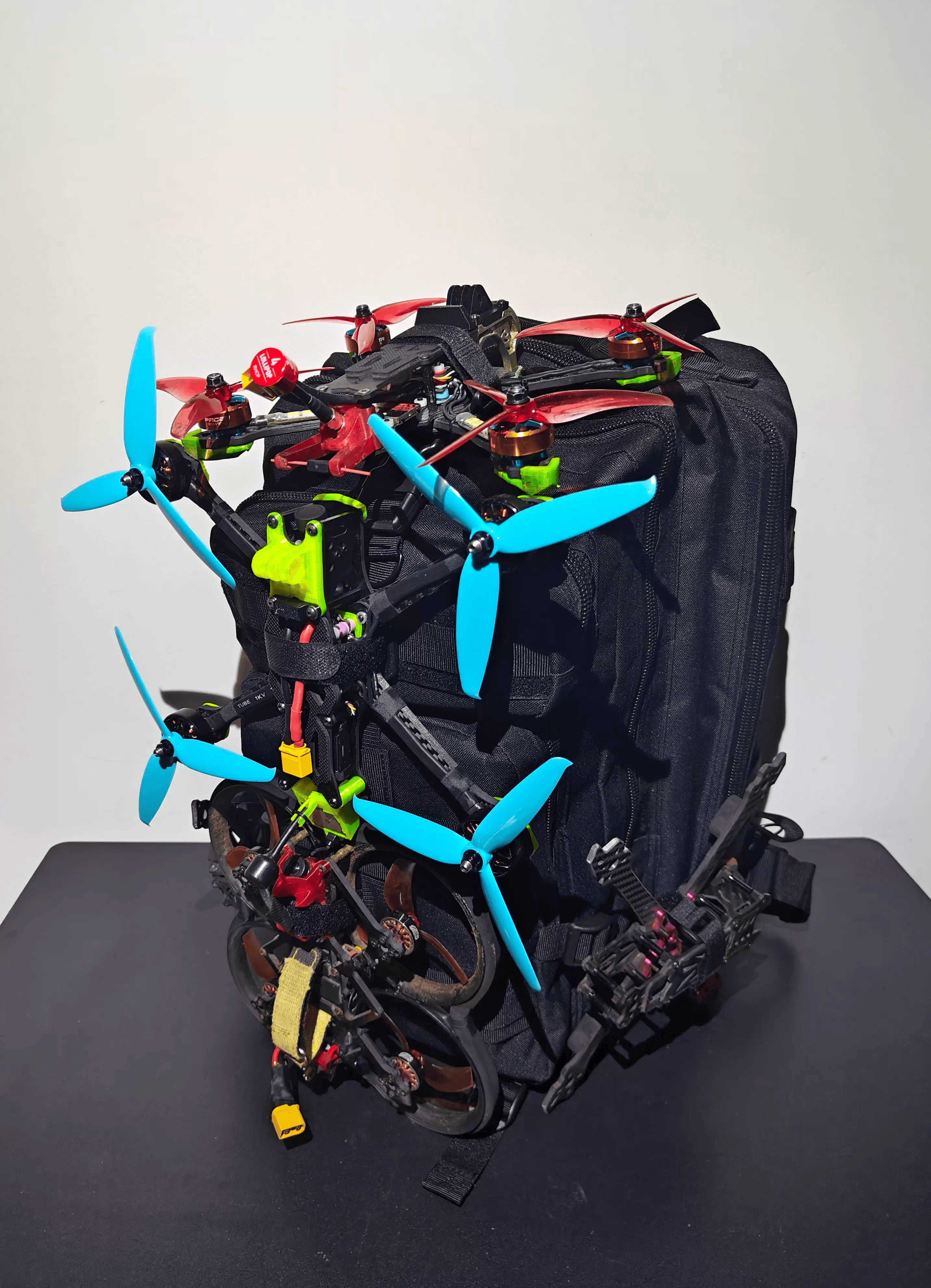حقيبة ظهر عسكرية لحمل طائرات F - مراجعة Rucksack Military Style وسعره