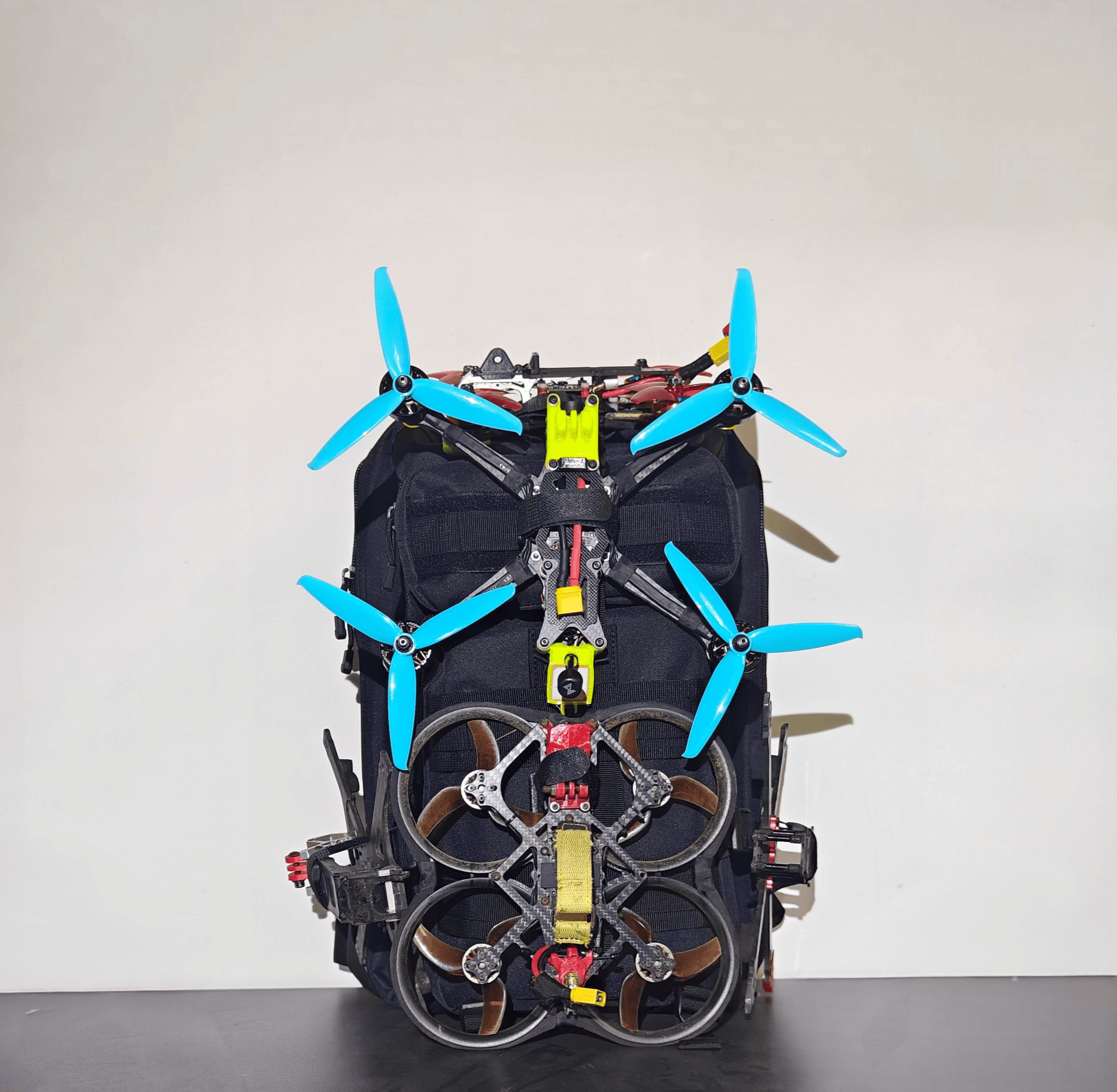 حقيبة ظهر عسكرية لحمل طائرات F - مراجعة Rucksack Military Style وسعره
