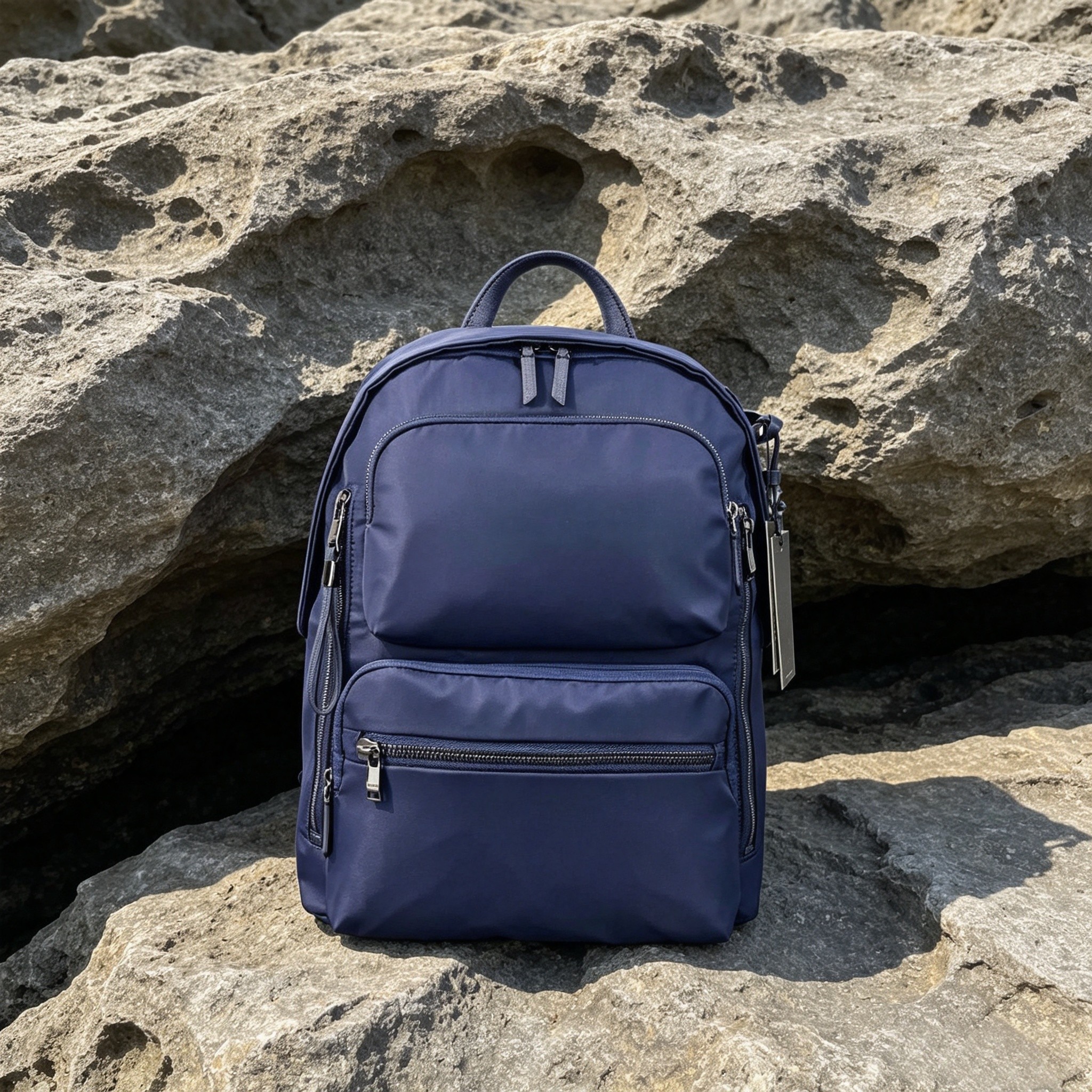 حقيبة ظهر نسائية خفيفة الوزن ب - مراجعة Fashion Backpack Women وسعره